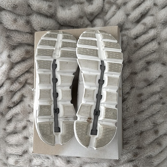 On Cloud 5 Pearl Womens Running Shoe - Picture 8 of 10